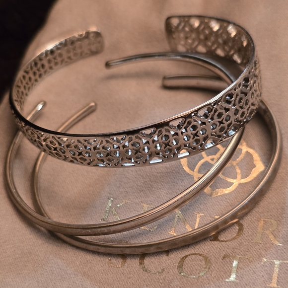 Kendra Scott Silver Tiana Cuff Bracelet Set - Picture 4 of 16